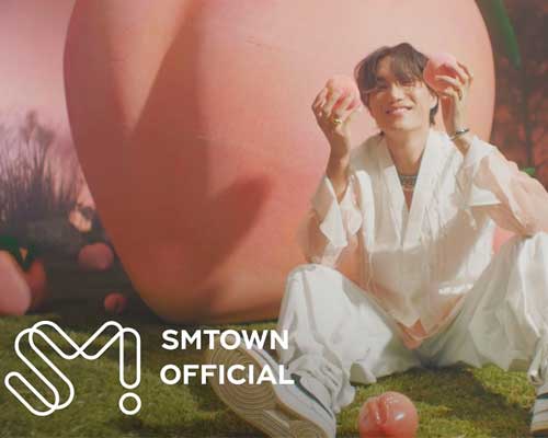 Кай из EXO выпустил новый клип