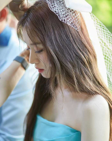 Джиён из T-ARA и бейсболист Хван Джэ Гюн поженились Джиён из T-ARA и бейсболист Хван Джэ Гюн поженились
