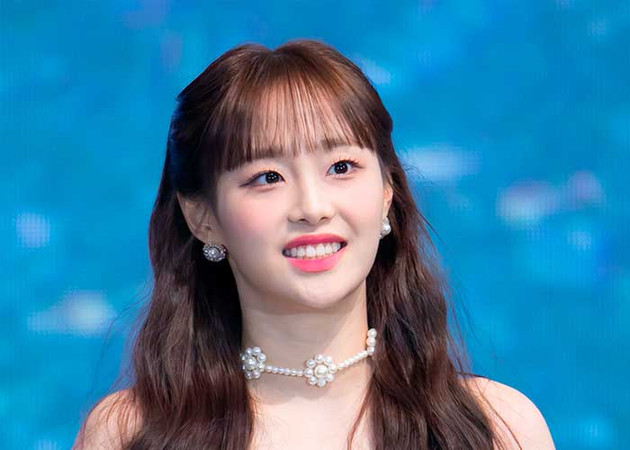 Blockberry Creative Chuu LOONA Чу Blockberry Creative Chuu LOONA Чу