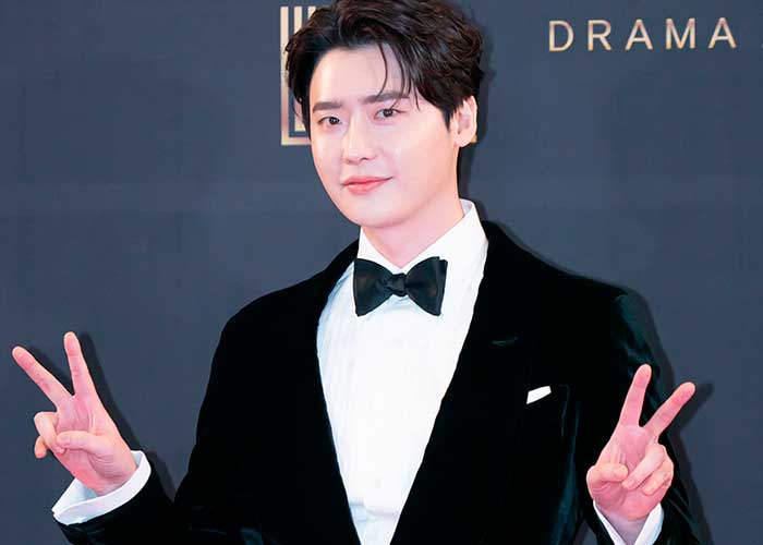 Ли Чон Сок стал главным победителем на MBC Drama Awards 2022