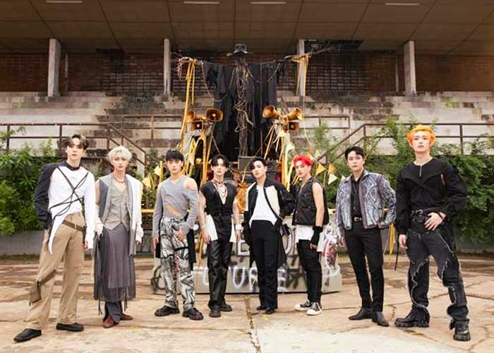 ATEEZ завершают 2022 год с «HALAZIA»