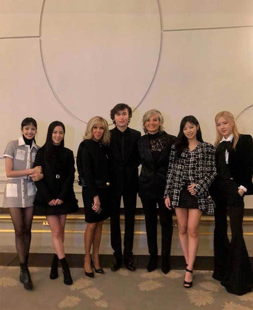 BLACKPINK Франция Эммануэль Макрон Брижит Макрон