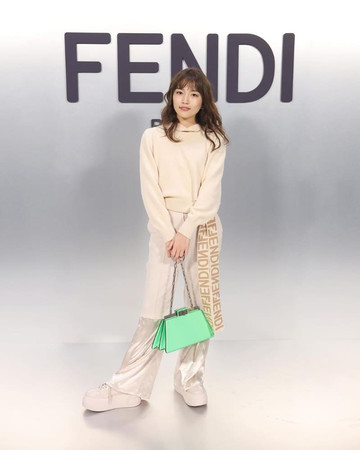 Milan Fashion Week Неделя моды Милан Haruna Kawaguchi Харуна Кавагучи Milan Fashion Week Неделя моды Милан Haruna Kawaguchi Харуна Кавагучи