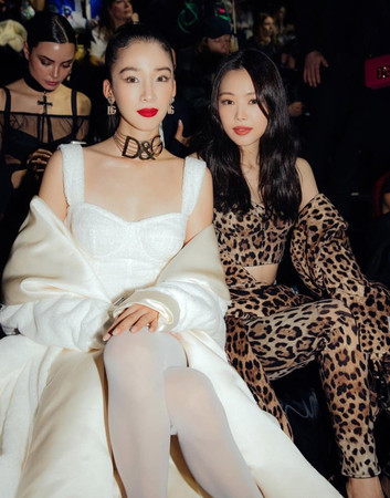 Milan Fashion Week Неделя моды Милан Naeun APink Наын APink Dolce & Ga Milan Fashion Week Неделя моды Милан Naeun APink Наын APink Dolce & Ga