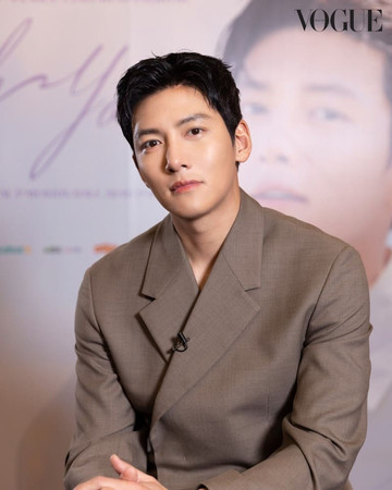 Чжи Чан Ук Ji Chang Wook Vogue Thailand 지창욱