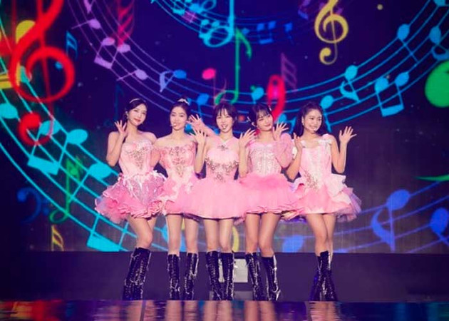 Red Velvet начали мировой тур с концерта «R to V» в Сеуле
