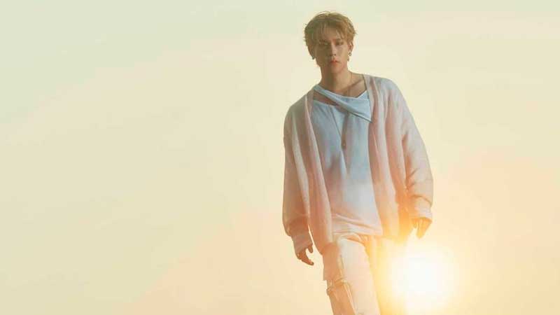 Чжухон из MONSTA X дебютировал сольно с темой свободы