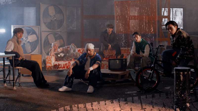 Первое возвращение iKON после ухода из YG Entertainment
