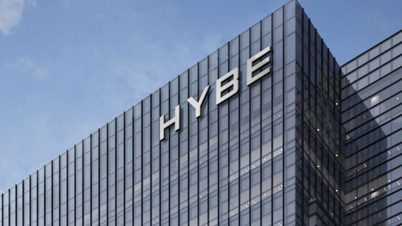 Почти треть стажеров HYBE не корейцы Почти треть стажеров HYBE не корейцы
