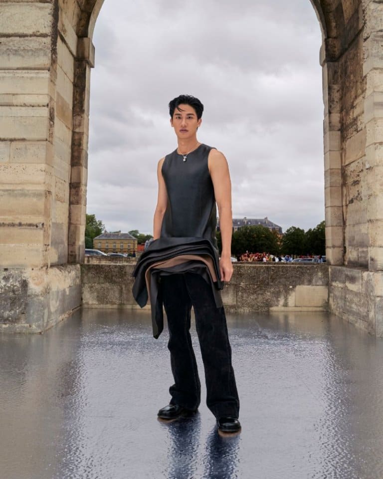 Paris Fashion Week неделя моды париж 2024 Тэй Таван Вихократ Loewe