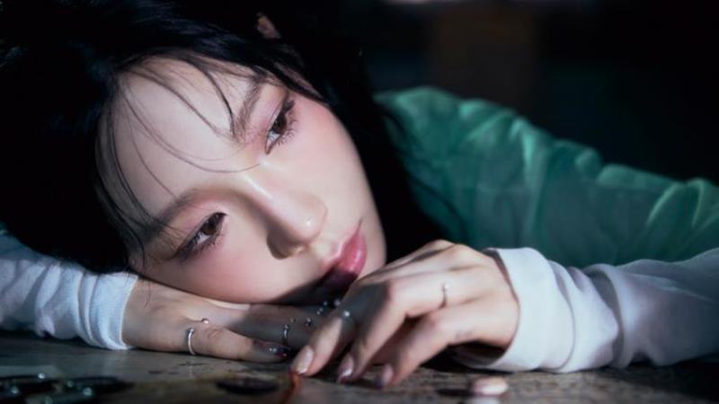 Тэён из Girls' Generation выпустила мини-альбом «To. X»