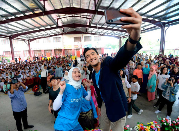 Чхве Шивон Siwon Choi Super Junior UNICEF ЮНИСЕФ