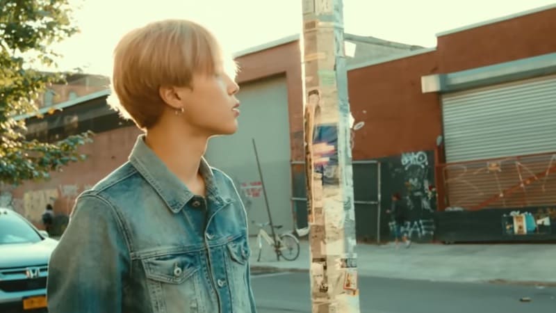 Чимин из BTS возглавил чарты iTunes в 90 странах с песней «Closer Than This»