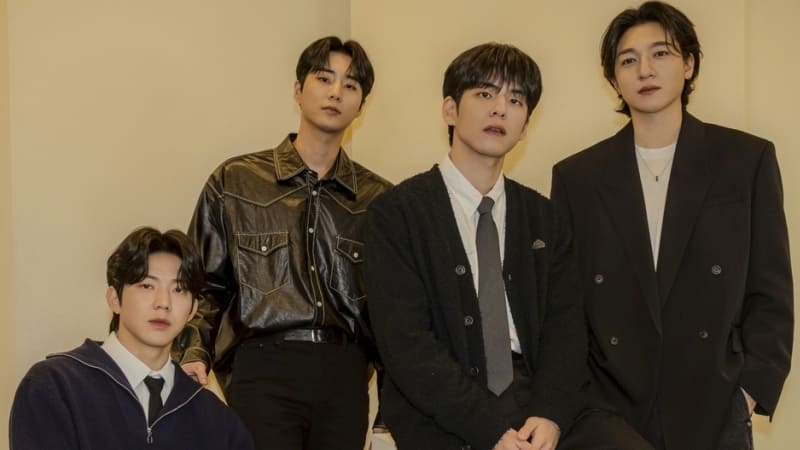 DAY6 데이식스 Fourever Welcome to the Show Sungjin YoungK Wonpil Dowoon