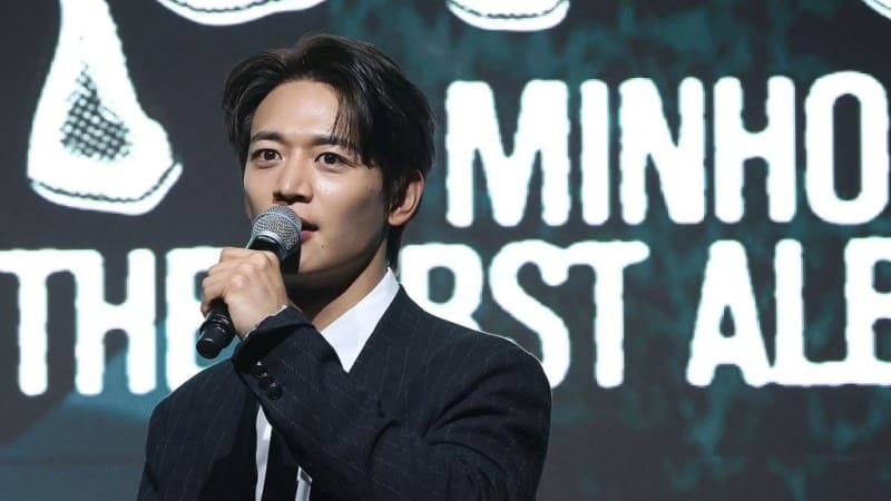 Минхо MINHO 민호 CALL BACK SHINee 샤이니 Минхо MINHO 민호 CALL BACK SHINee 샤이니