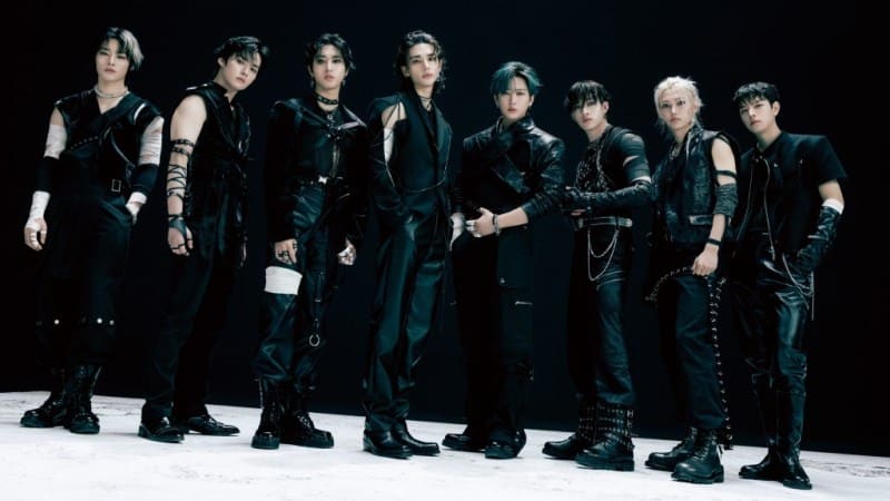 Stray Kids выпустили новый альбом «HOP»