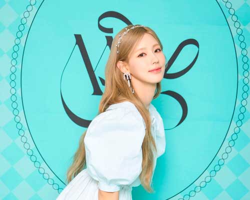Миён из (G)I-DLE дебютировала сольно с альбомом «MY»