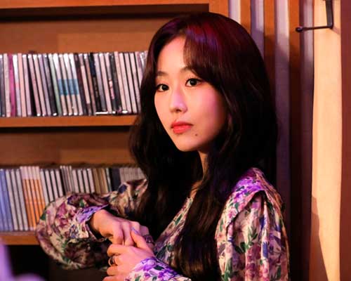 Baby Soul (Lovelyz) вернулась как сольная певица Ли Су Чжон