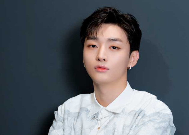 윤지성 Yoon Ji sung Юн Джи Сон Maze Bloom