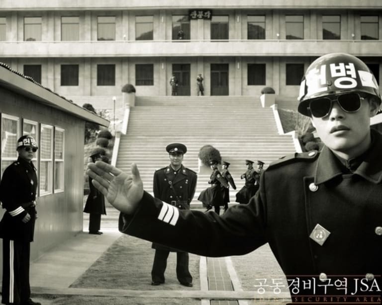 Joint Security Area Объединённая зона безопасности фильм JSA Joint Security Area Объединённая зона безопасности фильм JSA
