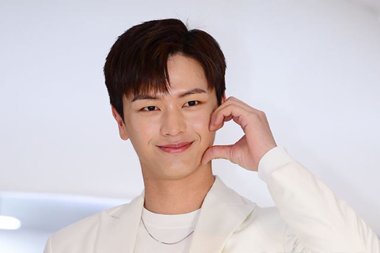 Юк Сон Джэ Сонджэ Yook Seong Jae BTOB 육성재 Юк Сон Джэ Сонджэ Yook Seong Jae BTOB 육성재