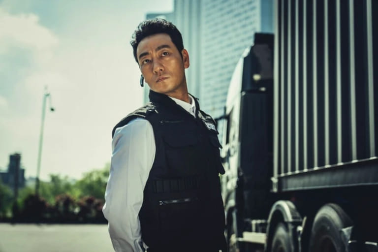 Пак Хэ Су Park Hae Soo 박해수 Ограбление Корея Money Heist 종이의 집 공동경제구역