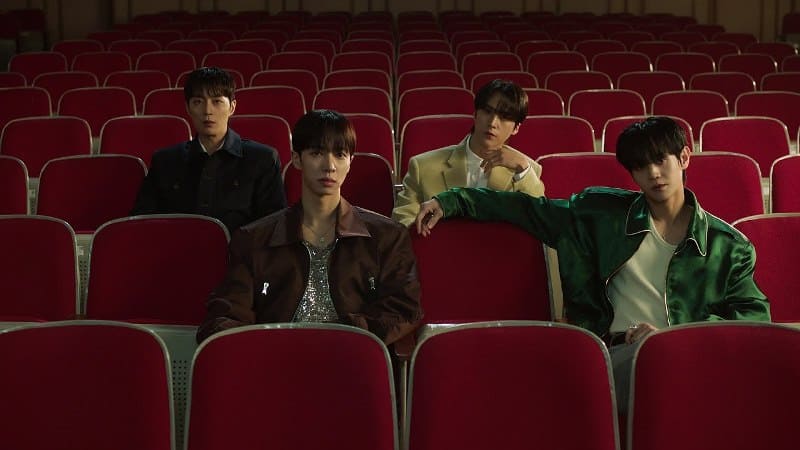 Highlight выпустили свой 20-й альбом и вернулись к прежнему названию Beast