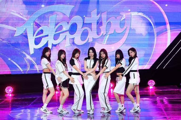 USPEER 유스피어 SPEED ZONE ZOOM WM Entertainment Oh My Girl USPEER 유스피어 SPEED ZONE ZOOM WM Entertainment Oh My Girl
