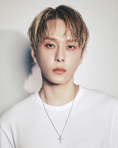 ONE HUNDRED Black Made Yong Junhyung Ён Чун Хён