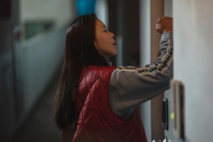 Шумный дом Кён Су Джин The Noisy Mansion Kyung Soo Jin 백수아파트 Шумный дом Кён Су Джин The Noisy Mansion Kyung Soo Jin 백수아파트