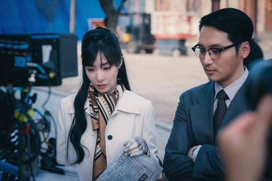 Пён Ё Хан и Тиффани из Girls' Generation встречаются Пён Ё Хан и Тиффани из Girls' Generation встречаются