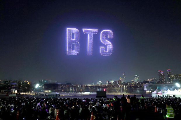 Камбэк BTS: концерт на Кванхвамун