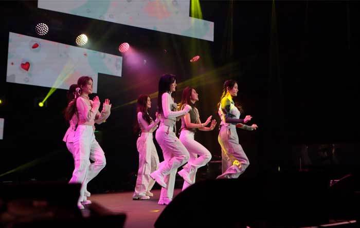 Hallyu Pop Fest 2022 London Лондон Weeekly Hallyu Pop Fest 2022 London Лондон Weeekly