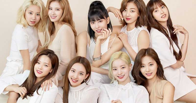 Все девять участниц TWICE продлили свои контракты