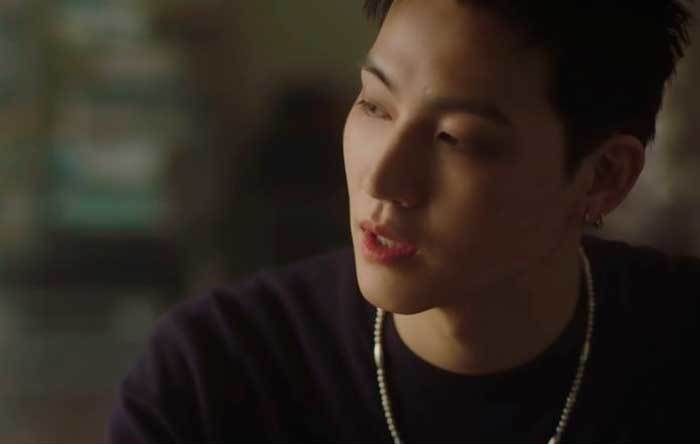 JAY B GOT7 Rocking Chair 제이비 JAY B GOT7 Rocking Chair 제이비