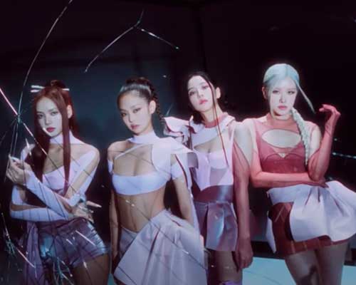 BLACKPINK выпустили клип на «Pink Venom» и запустили танцевальный челлендж