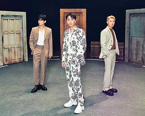 FTISLAND выпустили клип на «DOOR»