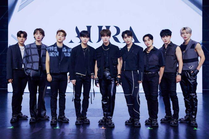 Golden Child AURA Replay