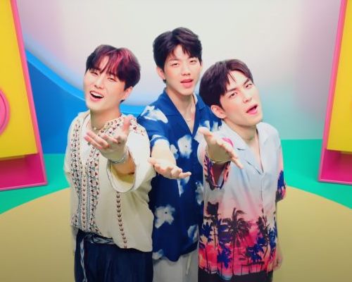 DAY6 (Even Of Day) выпустили летний клип на песню «Darling of the Beach»