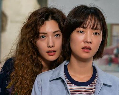 «Сбой» – сериал о женской дружбе и инопланетянах