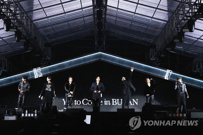 Состоялся грандиозный концерт BTS в Пусане «Yet To Come in Busan»