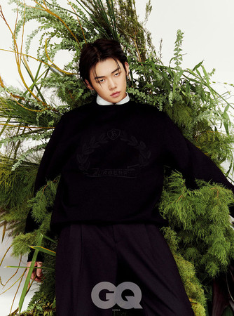 Интервью Ёнджуна из Tomorrow x Together ноябрьскому GQ Korea